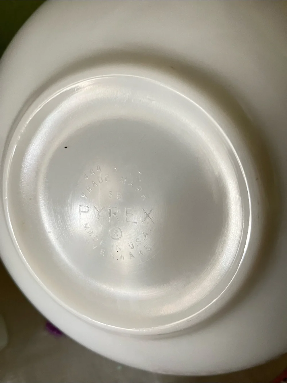 Vintage 1964 Pyrex promotional Cinderella chip-and-dip set green ivy